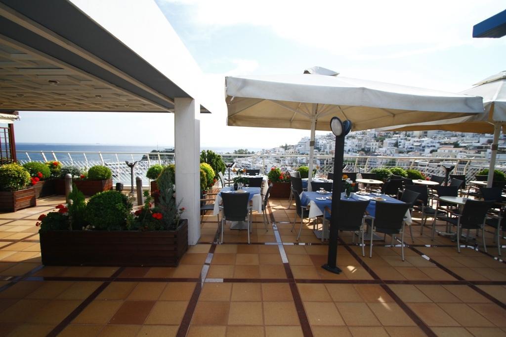 Hotel Mistral Пирей Экстерьер фото